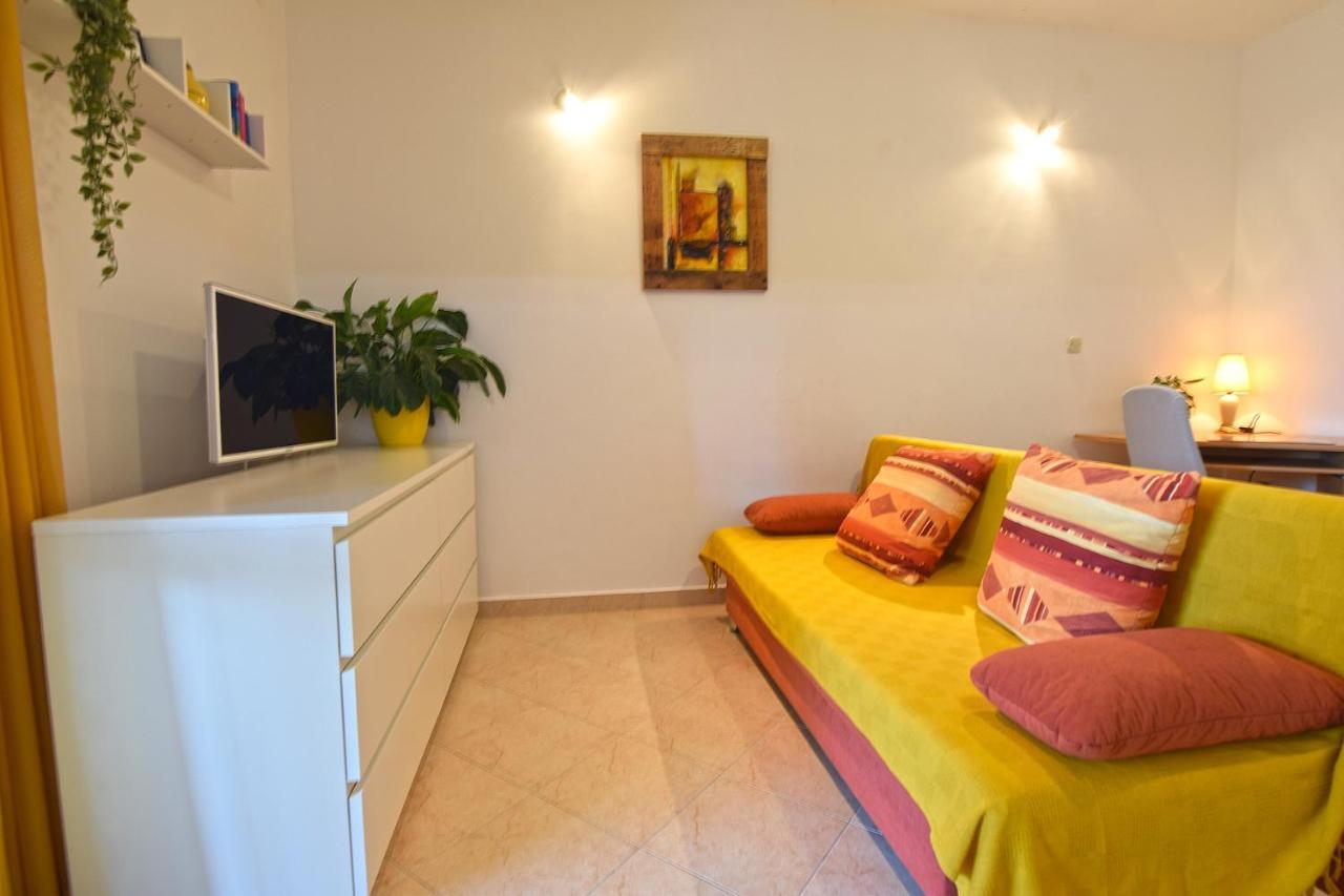 Apartments Bor Medulin Extérieur photo